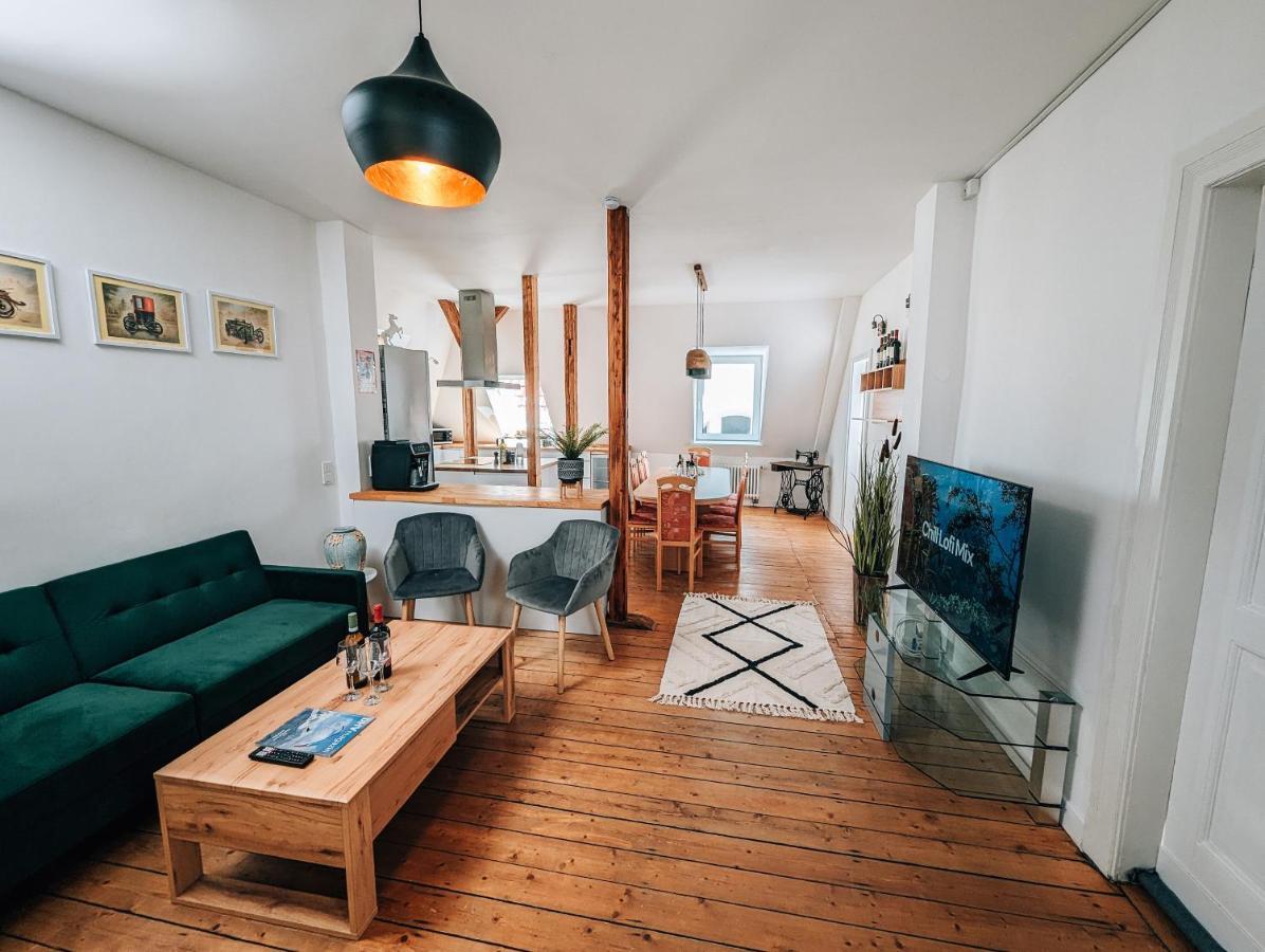4-Schlafzimmer-Terrassensuite Oasis - Workspace Em-Apartments Deutschland บีเลอเฟล์ด ภายนอก รูปภาพ