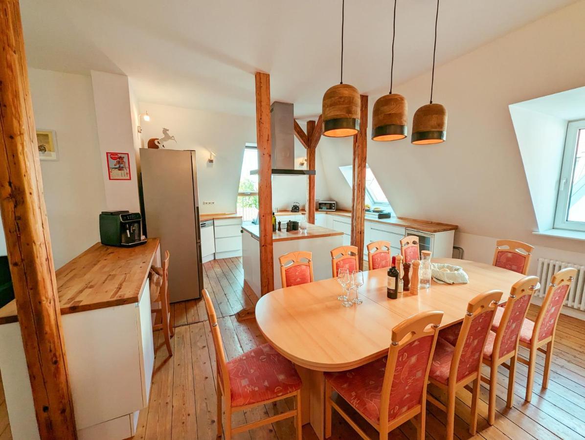 4-Schlafzimmer-Terrassensuite Oasis - Workspace Em-Apartments Deutschland บีเลอเฟล์ด ภายนอก รูปภาพ