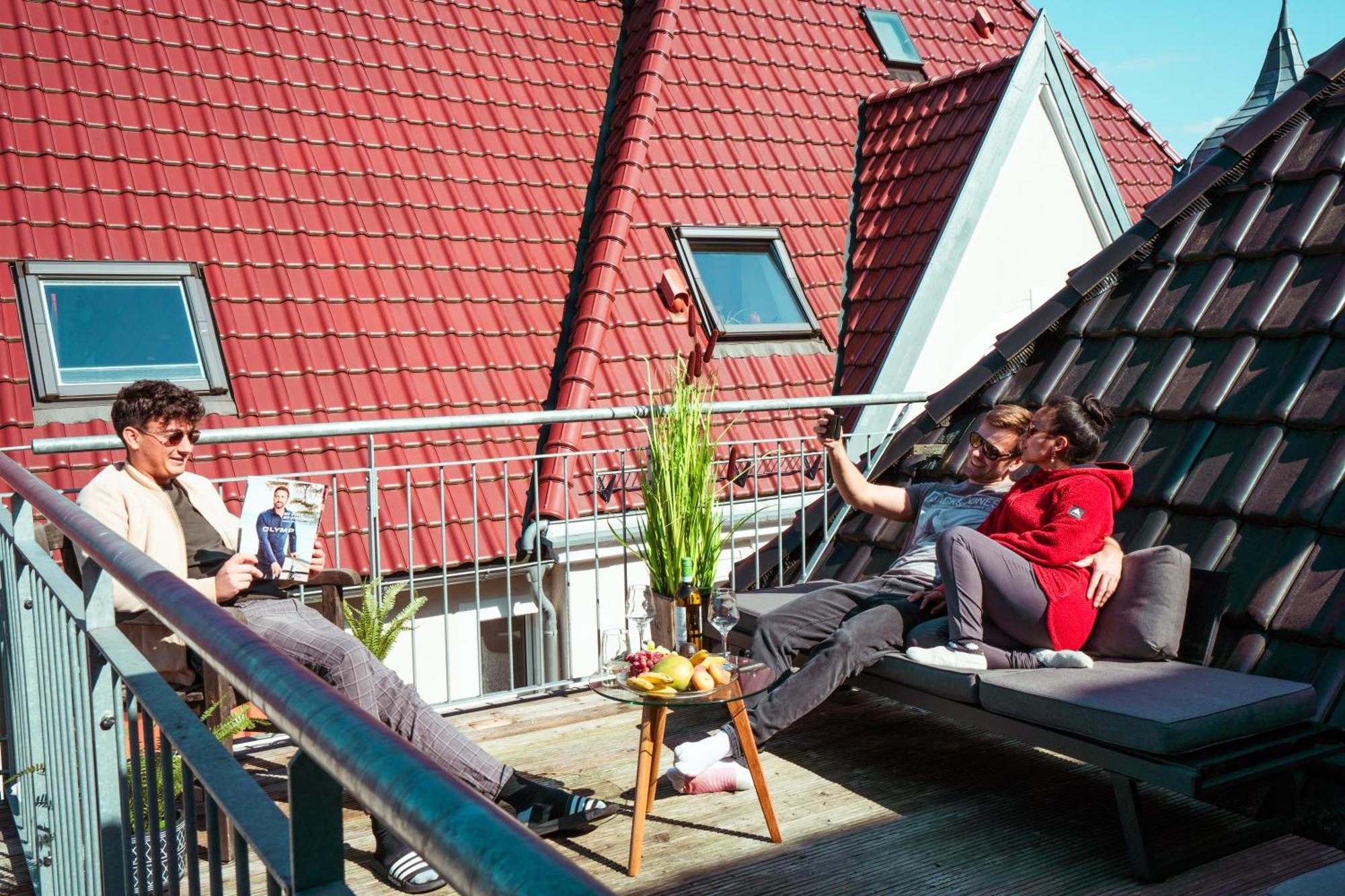 4-Schlafzimmer-Terrassensuite Oasis - Workspace Em-Apartments Deutschland บีเลอเฟล์ด ภายนอก รูปภาพ